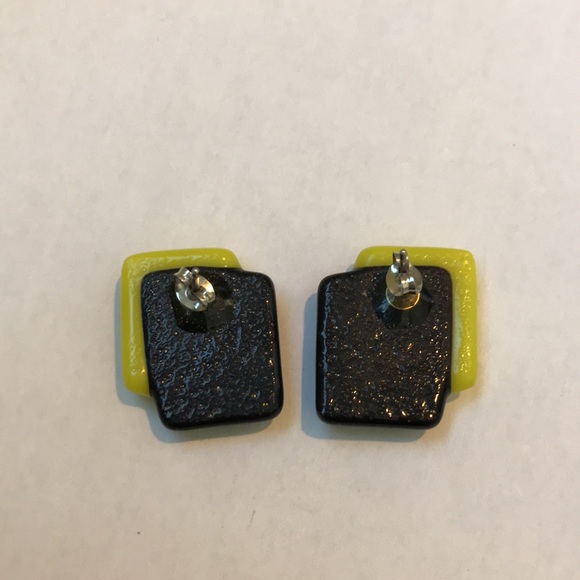 Black & Yellow Art Deco Glass Earrings - Picture 3 of 3